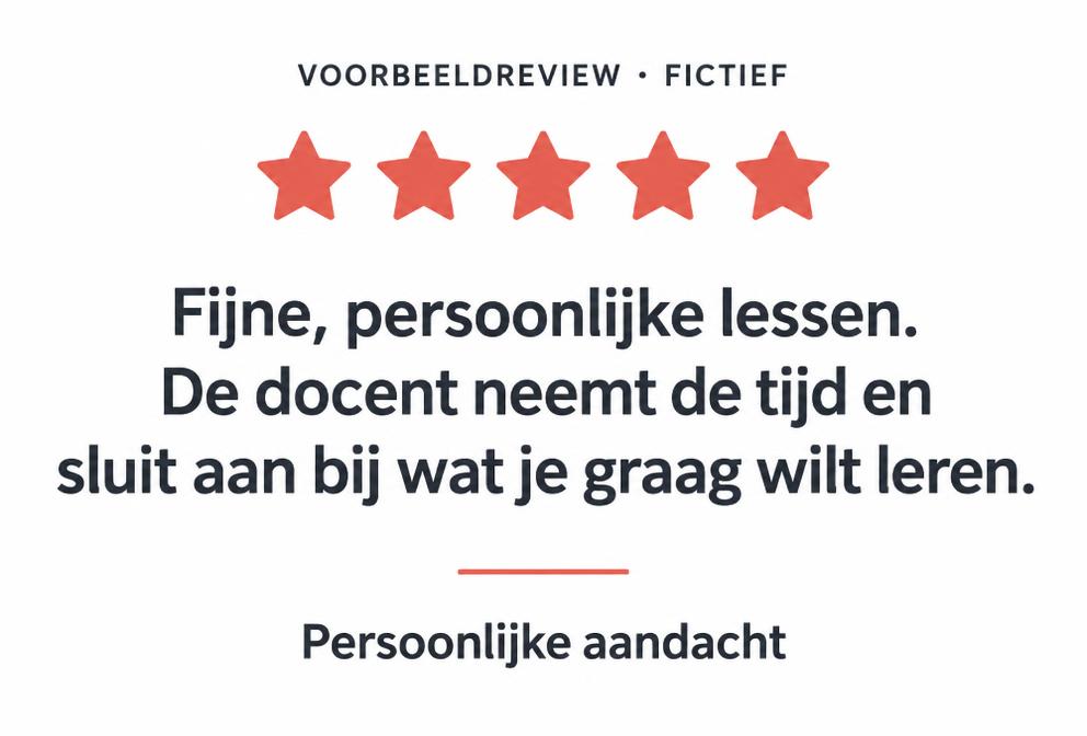 Fictieve voorbeeldreview, vijf sterren: Fijne, persoonlijke lessen. De docent neemt de tijd en sluit aan bij wat je graag wilt leren.